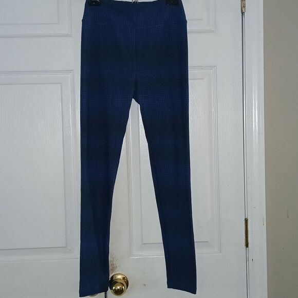 Lularoe blue 2 toned buttery soft printed patterned leggings  Sz One Size  EUC - Picture 1 of 6